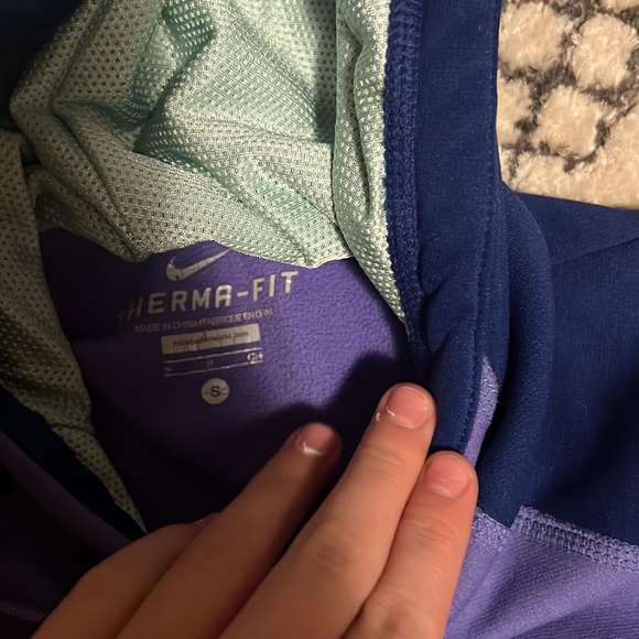 brand new never wore before - dosnt fit - Picture 2 of 2